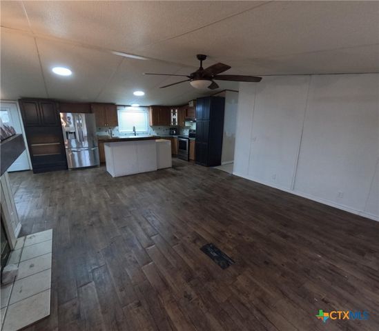 590 Lee Street, Victoria, TX 77905