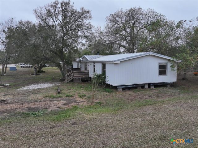 590 Lee Street, Victoria, TX 77905