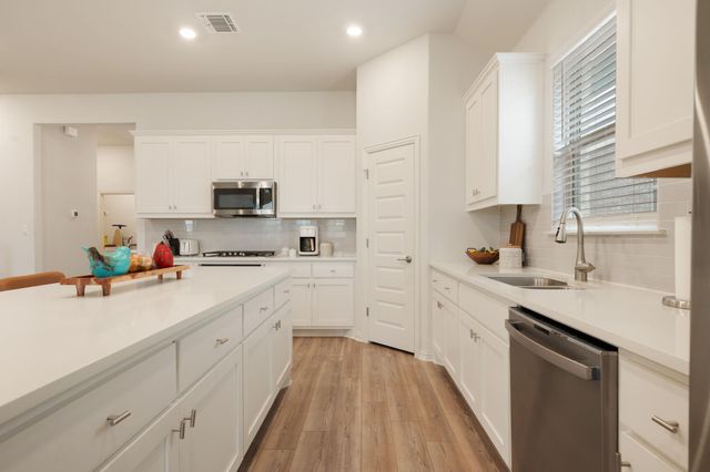 3932 Pine Cone WAY, Leander, TX 78641