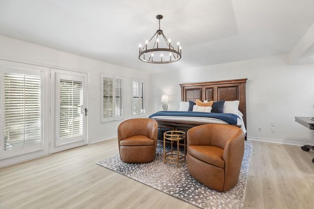 5 Valhalla CT, The Hills, TX 78738