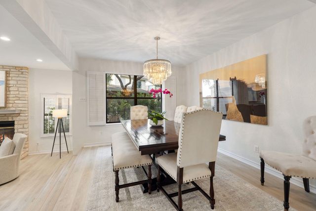 5 Valhalla CT, The Hills, TX 78738