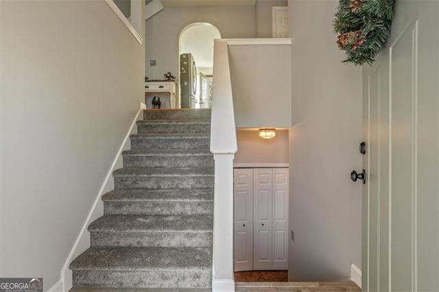 1663 Old Nelson Road, Ball Ground, GA 30107