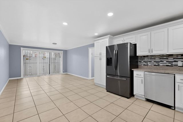 1100 Alvarado Drive SE APT 104, Albuquerque, NM 87108