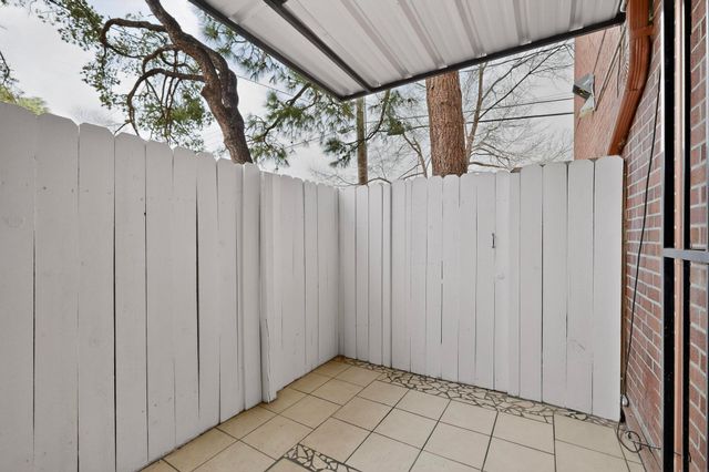 1100 Alvarado Drive SE APT 104, Albuquerque, NM 87108