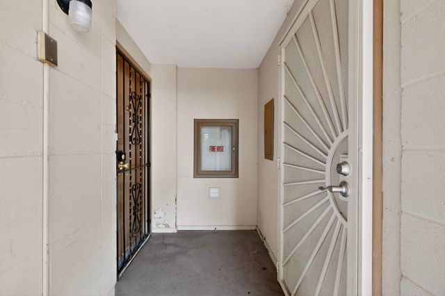 1100 Alvarado Drive SE APT 104, Albuquerque, NM 87108