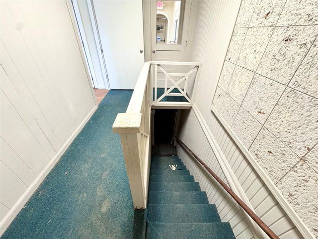 52 State Highway 75 N, Huntsville, TX 77320