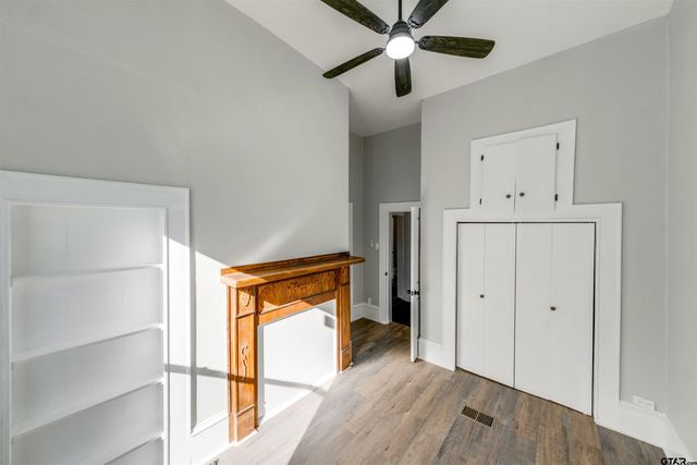 1014 S Sycamore, Palestine, TX 75801