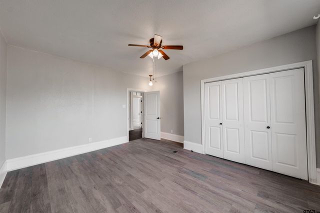 1014 S Sycamore, Palestine, TX 75801