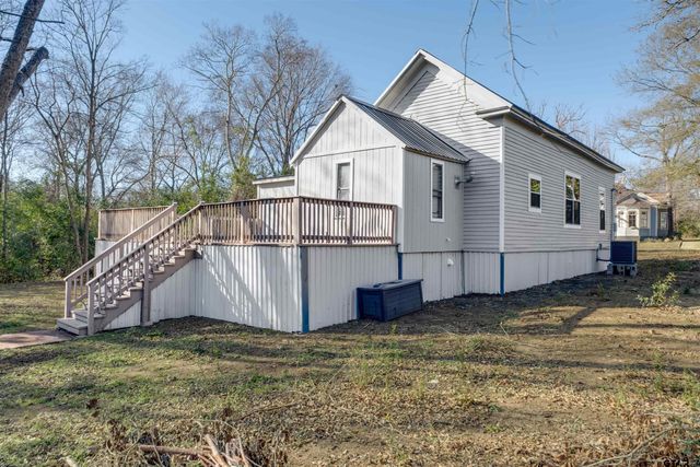 1014 S Sycamore, Palestine, TX 75801