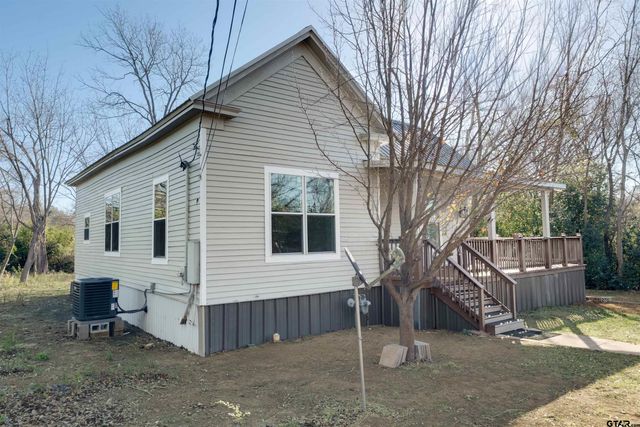 1014 S Sycamore, Palestine, TX 75801