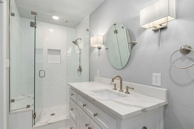 6933 Wake Forrest Drive, Dallas, TX 75214