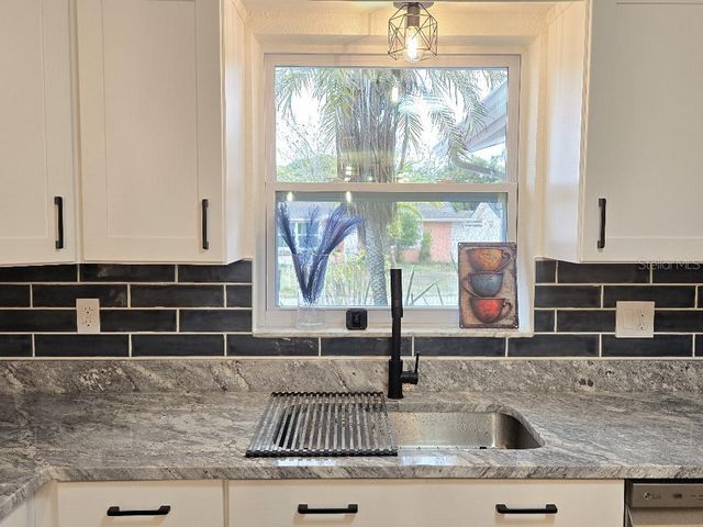 11225 SNYDER AVENUE, Port Richey, FL 34668