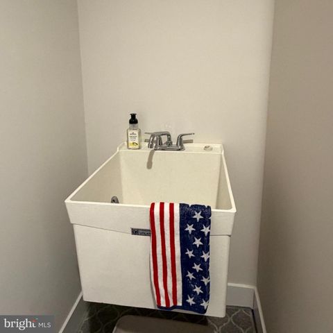 585 TRIFECTA RD, Downingtown, PA 19335