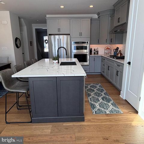 585 TRIFECTA RD, Downingtown, PA 19335