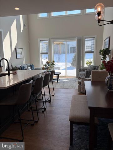 585 TRIFECTA RD, Downingtown, PA 19335