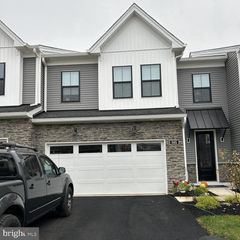 585 TRIFECTA RD, Downingtown, PA 19335