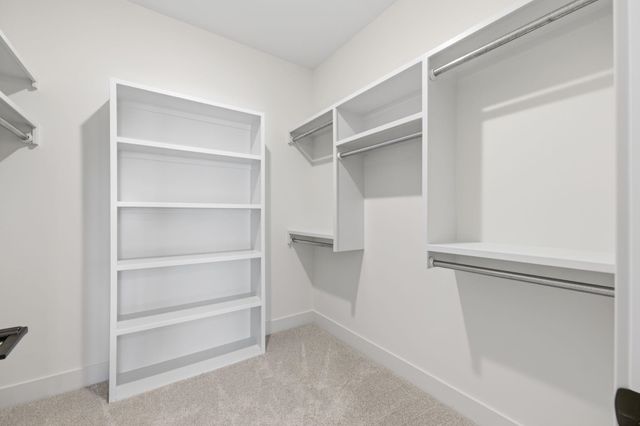 520 E Elmwood St, Park City, KS 67147