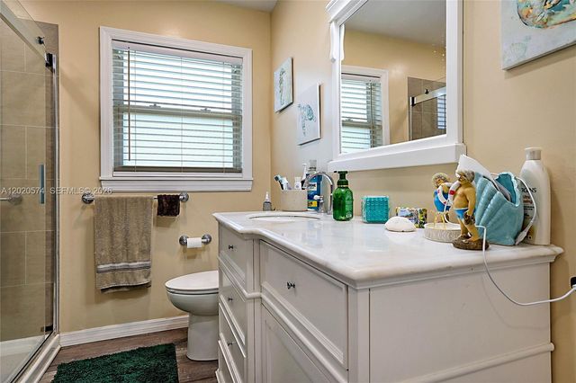4079 Dahl Dr, Green Acres, FL 33463