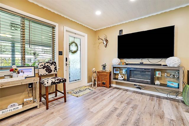 4079 Dahl Dr, Green Acres, FL 33463