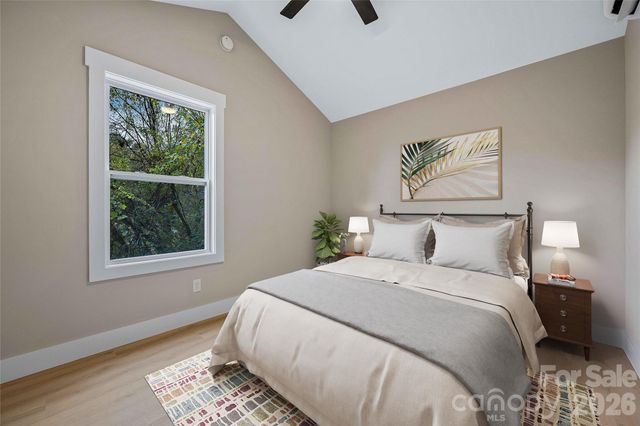 11 Baldwin Street, Asheville, NC 28803