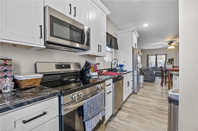 43 Robbins Circle, Lexington, NC 27292