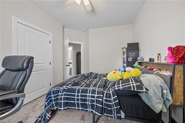 43 Robbins Circle, Lexington, NC 27292