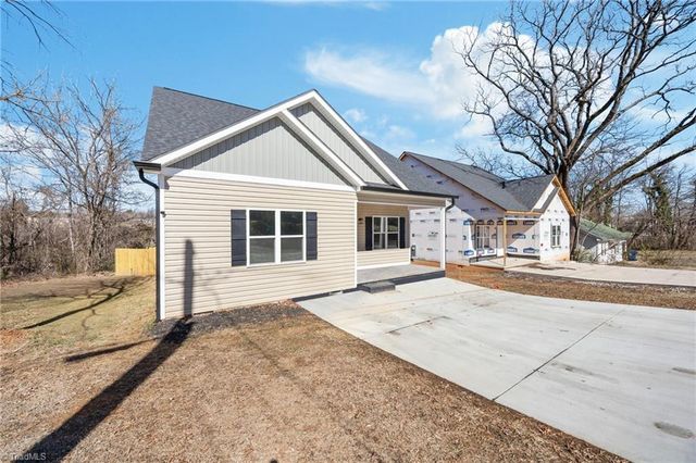 43 Robbins Circle, Lexington, NC 27292