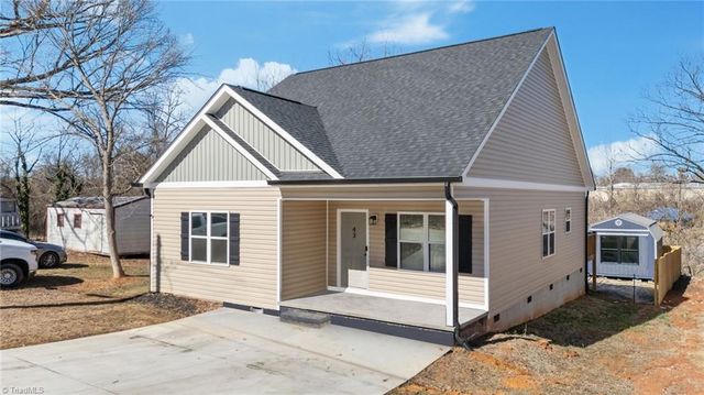 43 Robbins Circle, Lexington, NC 27292