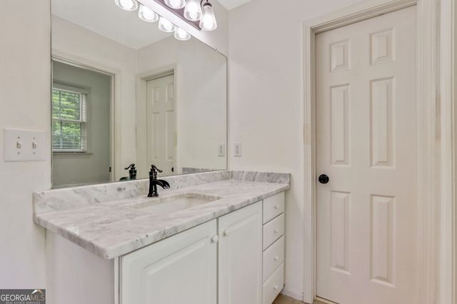 44 Valleyside Drive S, Dallas, GA 30157