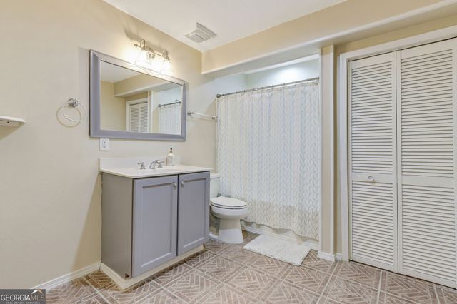 44 Valleyside Drive S, Dallas, GA 30157