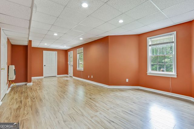 44 Valleyside Drive S, Dallas, GA 30157