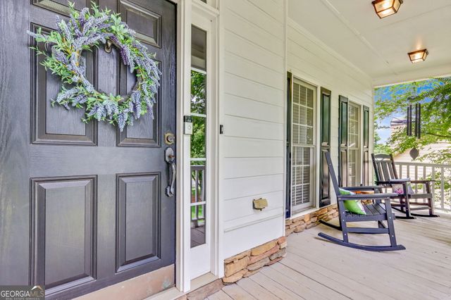 44 Valleyside Drive S, Dallas, GA 30157