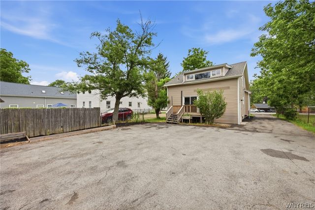 4649 Seneca Street, West Seneca, NY 14224