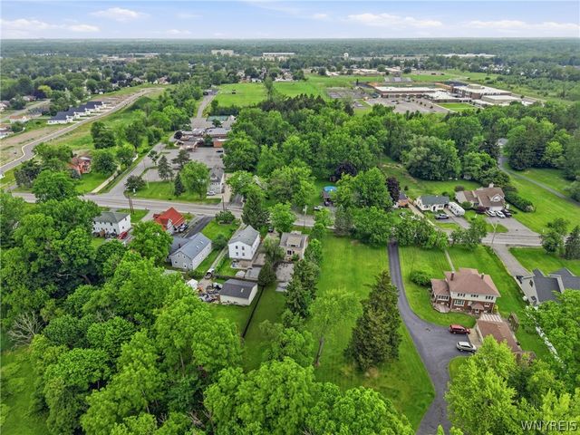 4649 Seneca Street, West Seneca, NY 14224