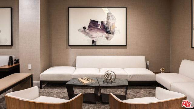 728 N Sweetzer Avenue 208, West Hollywood, CA 90069