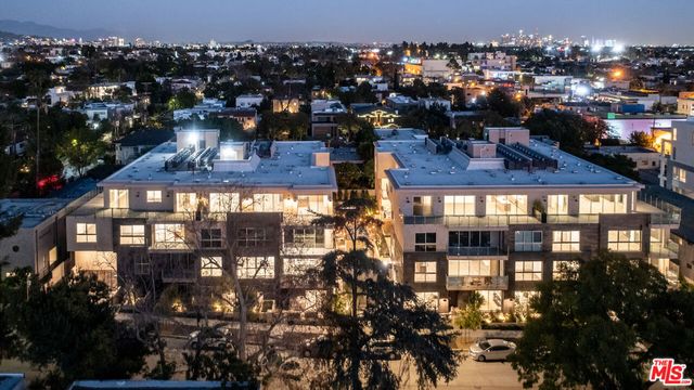 728 N Sweetzer Avenue 208, West Hollywood, CA 90069