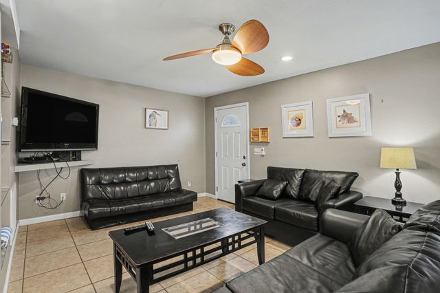 401 25th Ave. S, North Myrtle Beach, SC 29582