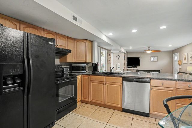 401 25th Ave. S, North Myrtle Beach, SC 29582