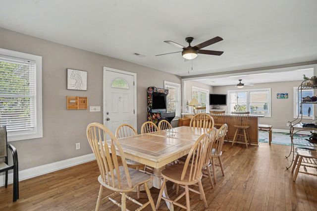 401 25th Ave. S, North Myrtle Beach, SC 29582