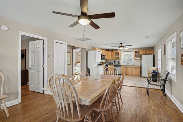 401 25th Ave. S, North Myrtle Beach, SC 29582