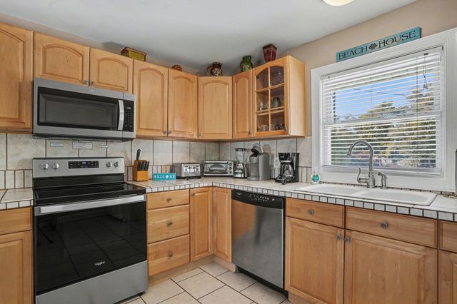 401 25th Ave. S, North Myrtle Beach, SC 29582