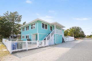 401 25th Ave. S, North Myrtle Beach, SC 29582