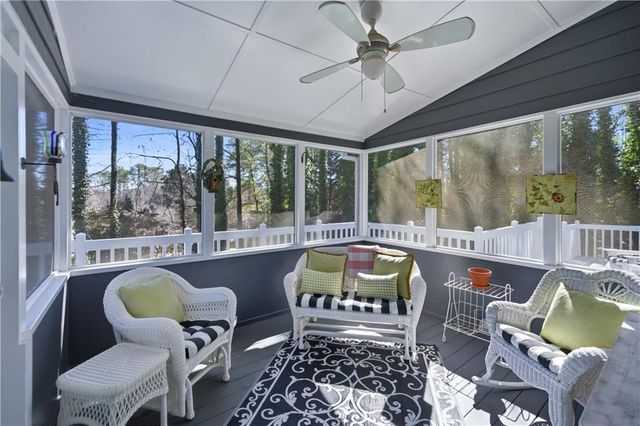 10985 Wilshire Chase Drive, Johns Creek, GA 30097