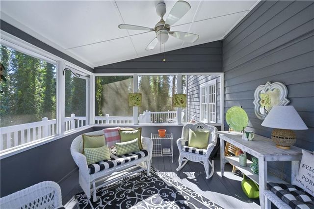 10985 Wilshire Chase Drive, Johns Creek, GA 30097