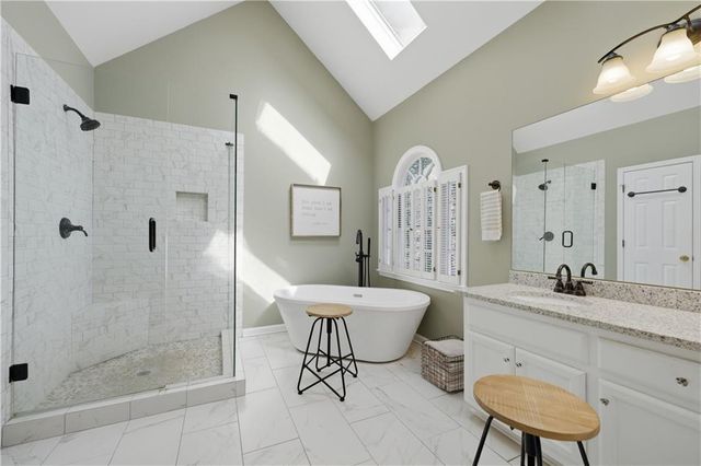 10985 Wilshire Chase Drive, Johns Creek, GA 30097