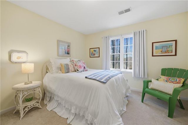 10985 Wilshire Chase Drive, Johns Creek, GA 30097