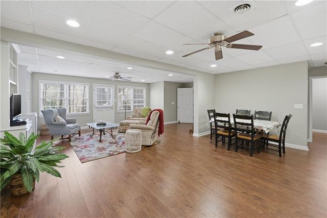 10985 Wilshire Chase Drive, Johns Creek, GA 30097