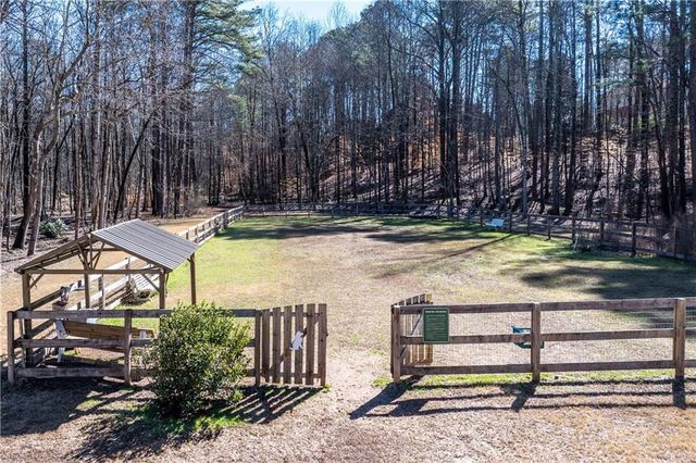 10985 Wilshire Chase Drive, Johns Creek, GA 30097