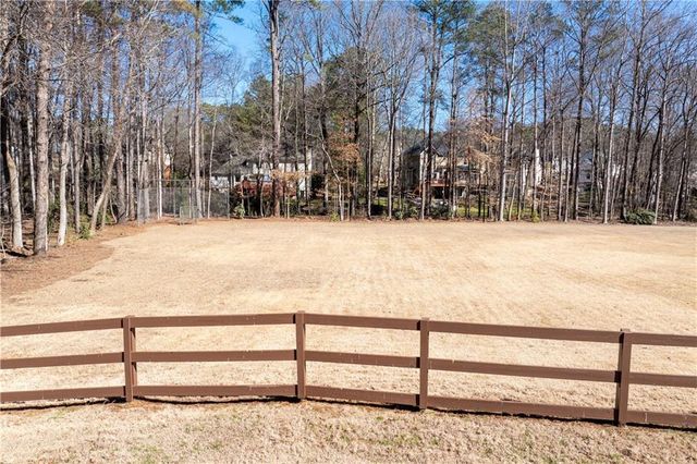 10985 Wilshire Chase Drive, Johns Creek, GA 30097