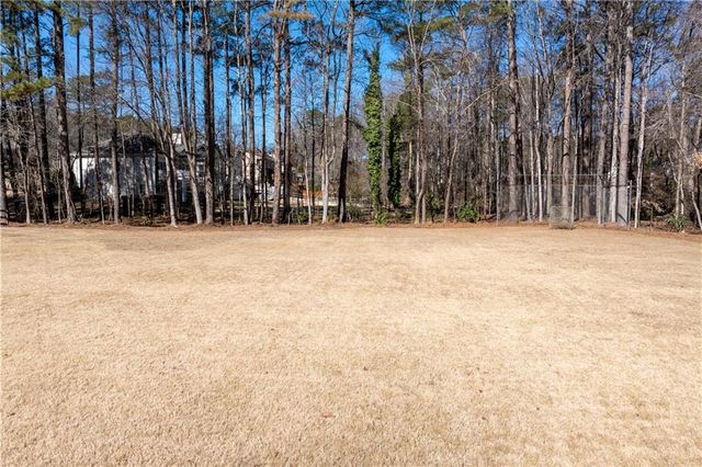 10985 Wilshire Chase Drive, Johns Creek, GA 30097